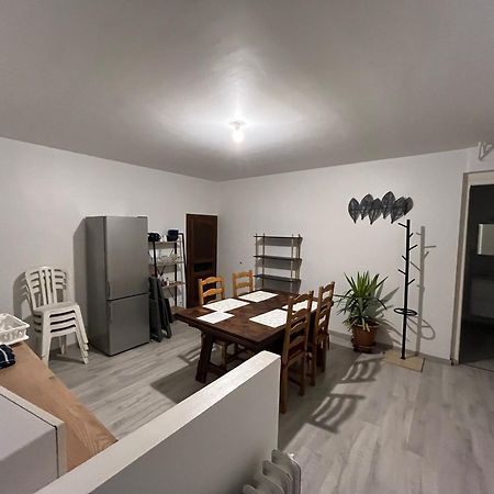 Logement Neuf En Face De La Foret. Acces Cour. Bagnoles de l'Orne Normandie エクステリア 写真