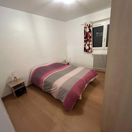 Logement Neuf En Face De La Foret. Acces Cour. Bagnoles de l'Orne Normandie エクステリア 写真