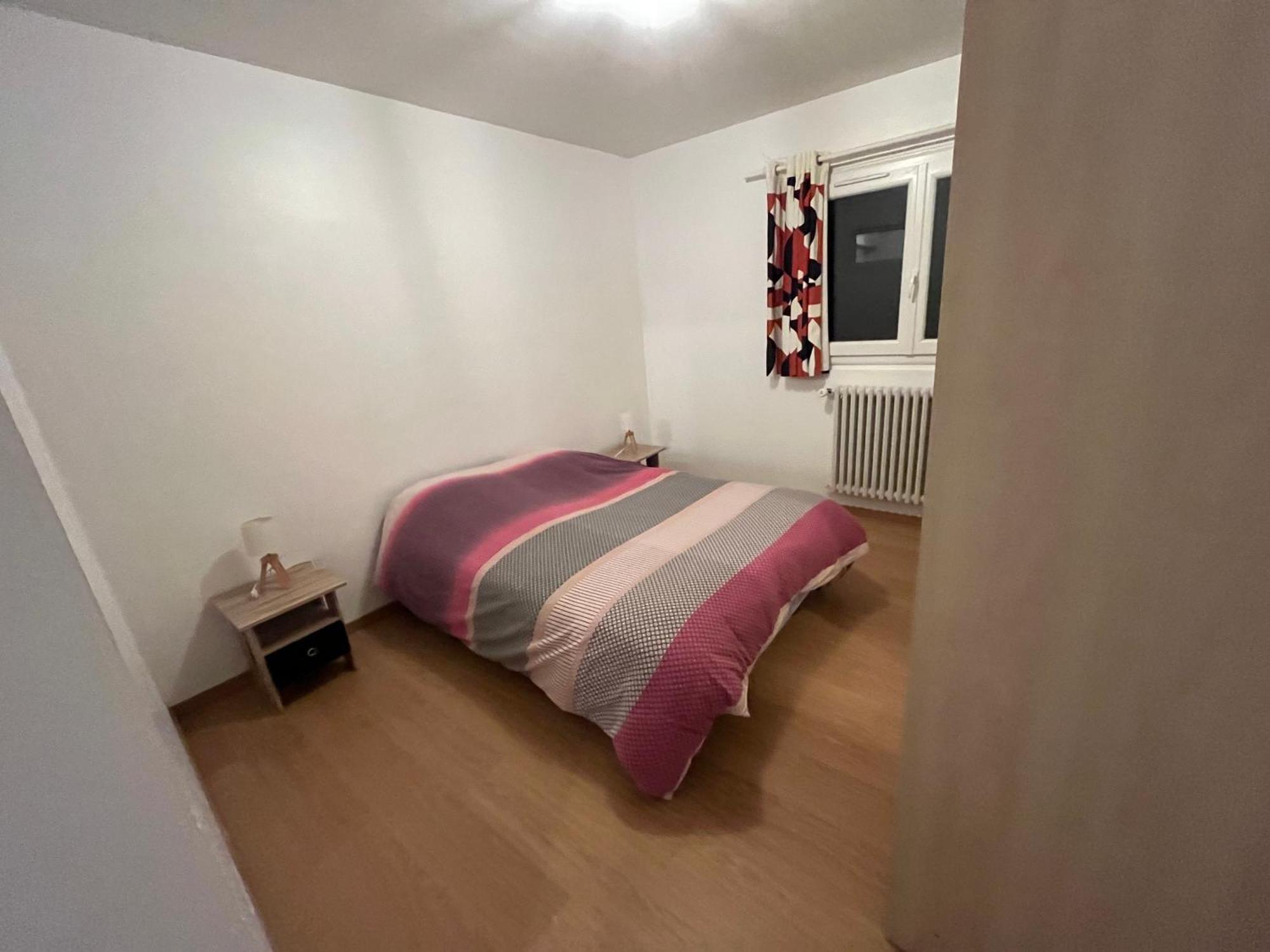 Logement Neuf En Face De La Foret. Acces Cour. Bagnoles de l'Orne Normandie エクステリア 写真